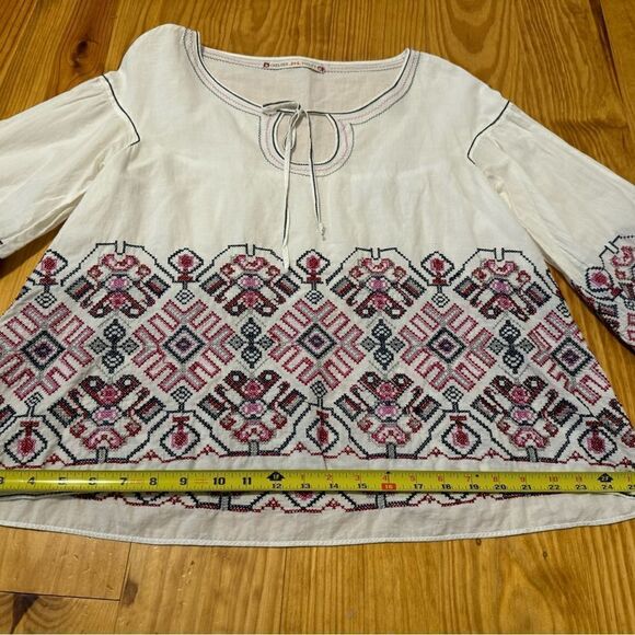 CHELSEA AND VIOLET Embroidery Top White And Pink Womens SIZE Medium - Picture 7 of 10